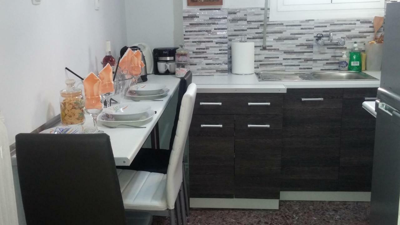 Ferienwohnung Acropolis Within 10Min. Walk! Athen Exterior foto